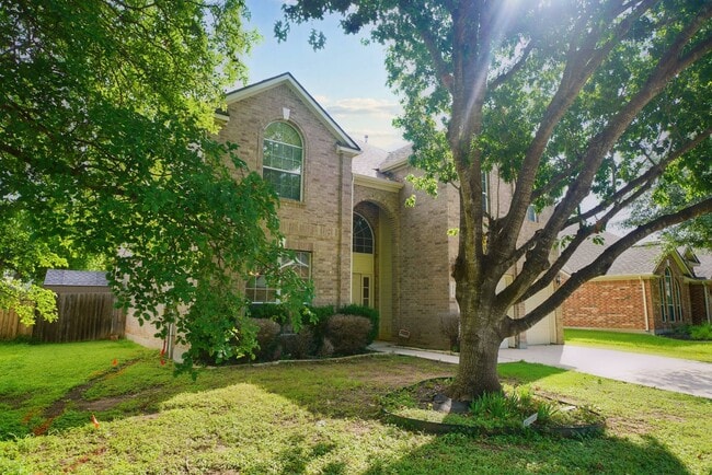 Photo - Gorgeous 5 Bedroom Home in Gated Subdivision - Schertz - Realtor Commmission: $550