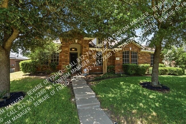 Building Photo - 615 Magnolia Ln