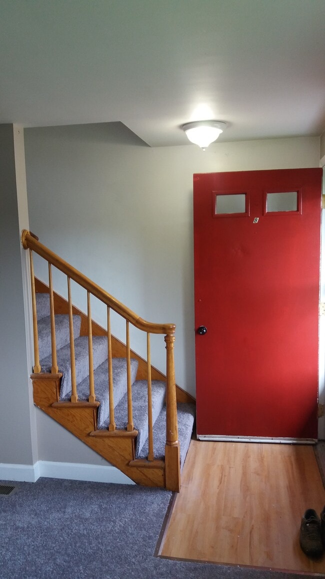 Photo - 1386 Lincoln Dr Unit B