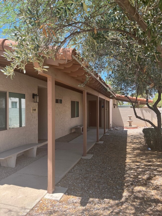 3409 E Bellevue St Unit 3409 E. Bellevue St