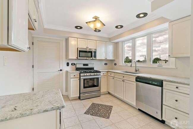 Photo - 6434 S Austin Ave Unit 2