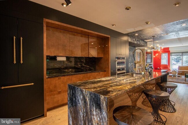 Photo - 1631 Montello Ave NE Unit PH1