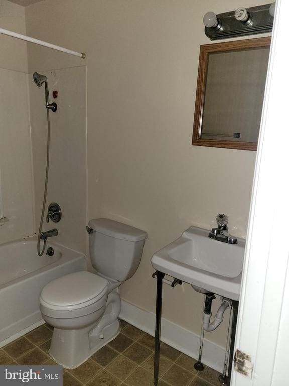 Photo - 201 E Franklin St Unit 6