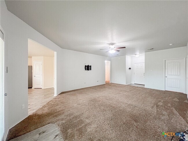 Building Photo - 724 Liberty Valley Dr Rental