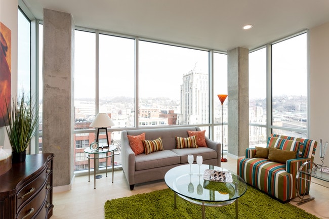 Seven at Broadway living room