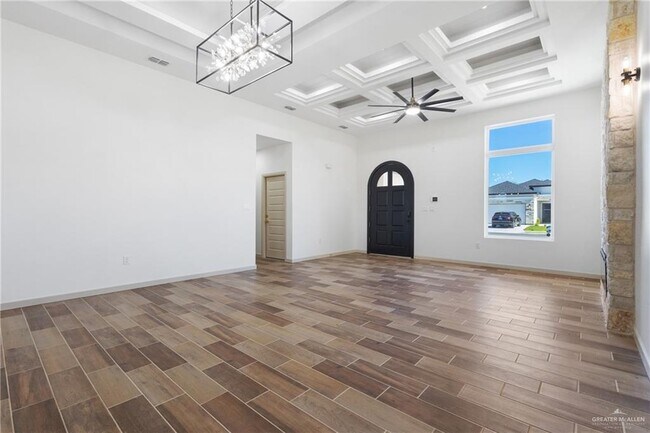 Photo - 17 N Alyna Ave