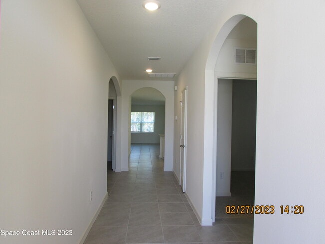 Photo - 1654 Mineral Lp Dr NW