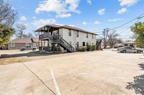 Building Photo - 1029 E Hickory St Rental