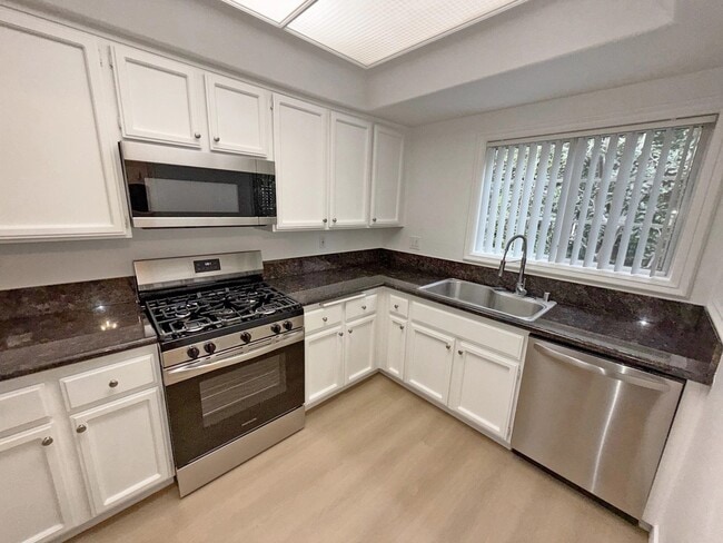 Photo - 922 Croft Ave Unit 104