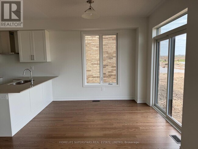 Photo - 1583 Savoline Blvd