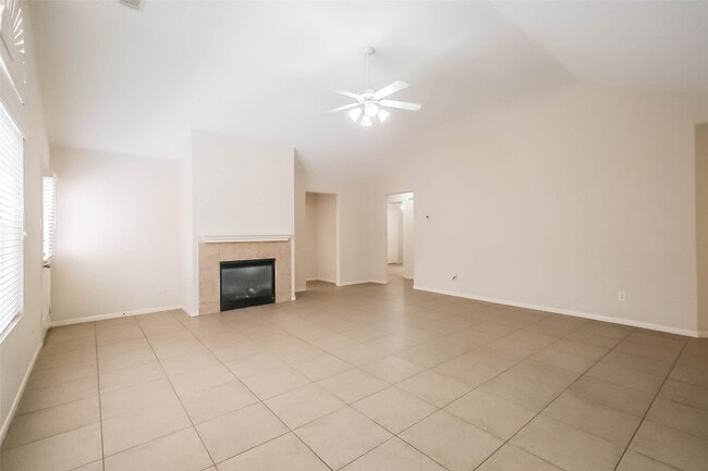 Photo - 15527 Fir Woods Ln