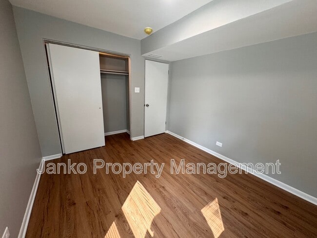 Photo - 2237 Vermont St Unit 1e