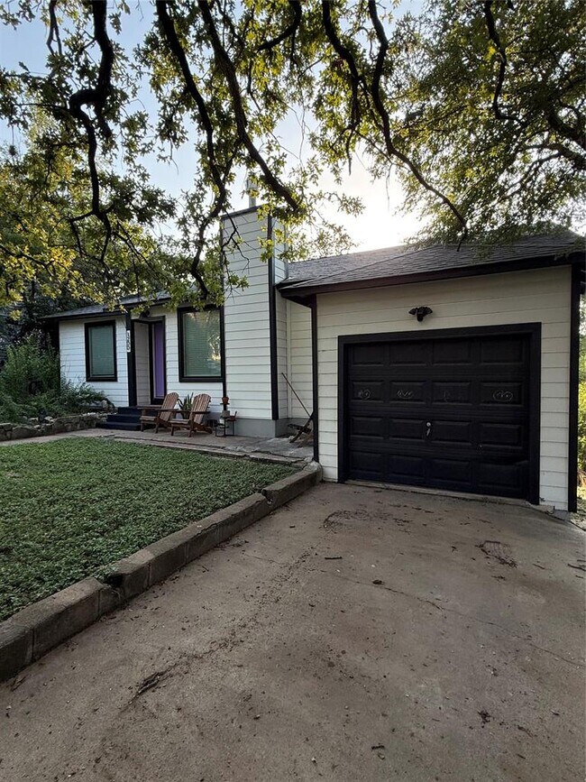 Photo - 1200 Upland Dr