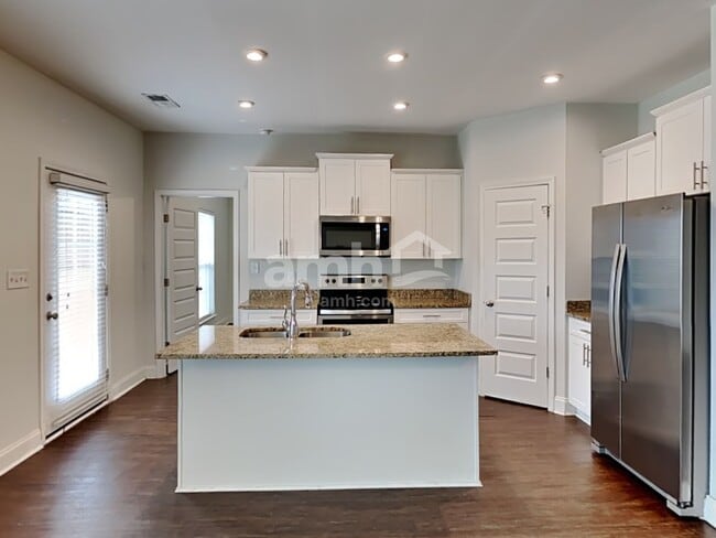 Photo - 5018 Mountain Springs Rd