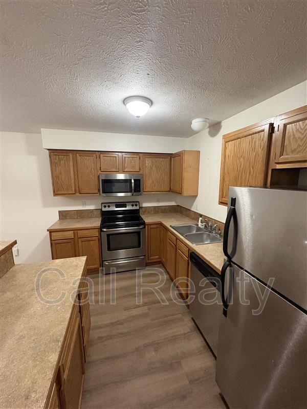 Photo - 13424 E Skyview Ave Unit B