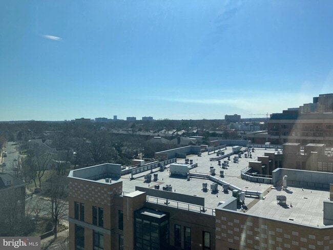 Photo - 3409 Wilson Blvd Unit 412