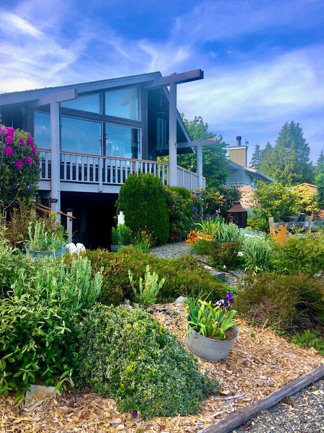 Photo - 240 Elwha Dr House