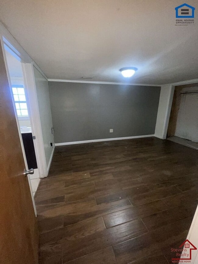 Photo - 4212 Ivy Ave