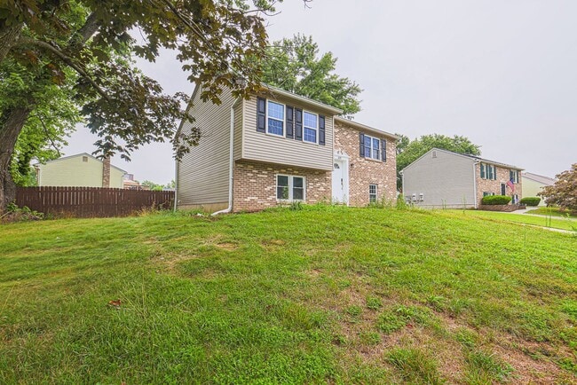 Photo - 629 Harbour Oak Dr