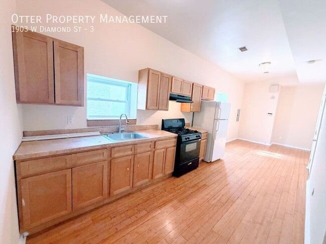 Photo - 1903 W Diamond St Unit 3