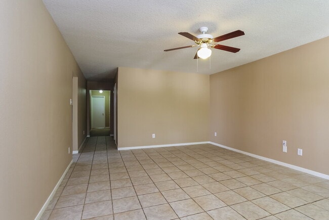 Photo - 13230 Firebrick Dr