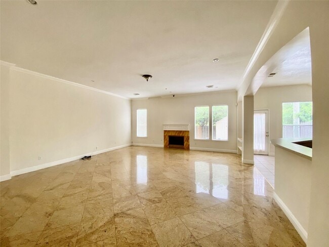 Photo - 10323 Stanbrook Dr