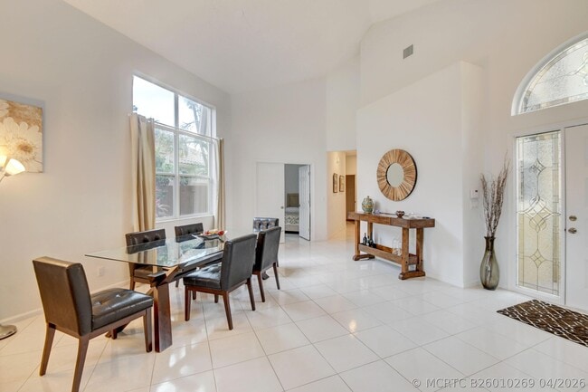 Photo - 2479 NW 66th Dr