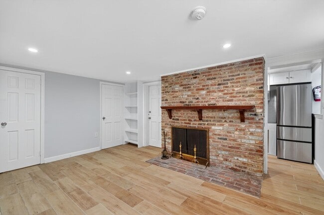 Photo - 1363 28th St NW Unit 1B