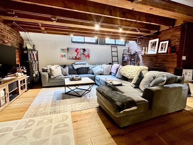 Photo - 122 Fulton St Unit 1