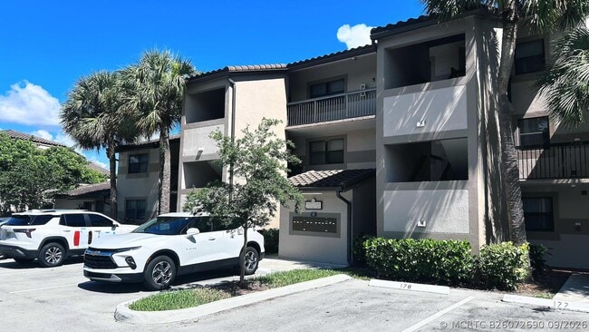 Building Photo - 9938 Nob Hill Ln Unit 9938