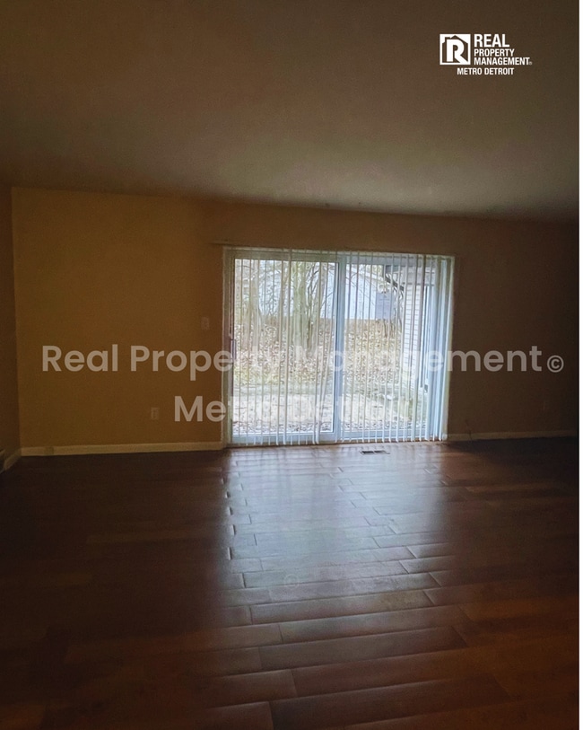 Photo - 29822 Rock Creek Dr