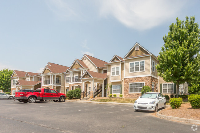 Knoxville Pointe Apartments