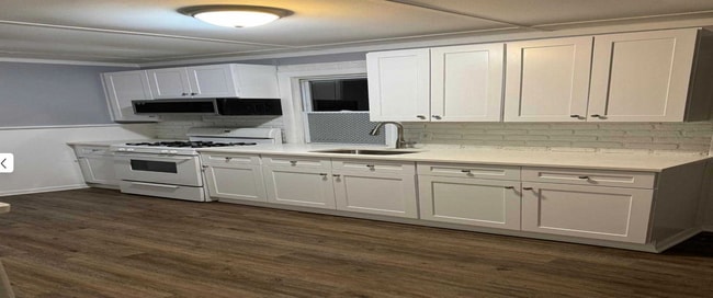 Photo - 409 West Ave