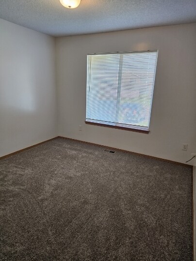 Photo - 506 Stonedale Dr