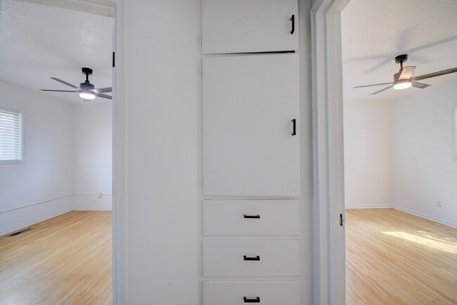 Photo - 436 General Patch St NE