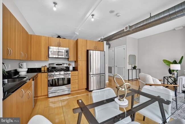 Photo - 811 4th St NW Unit 807