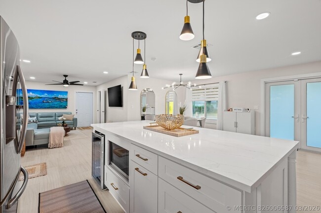 Photo - 9165 SE Yacht Club Cir