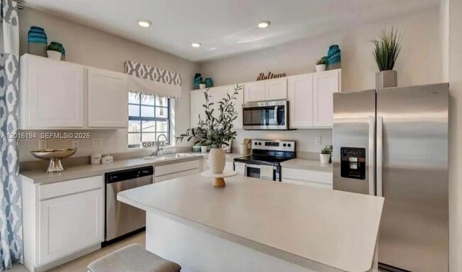 Photo - 1116 SW 7th Ct