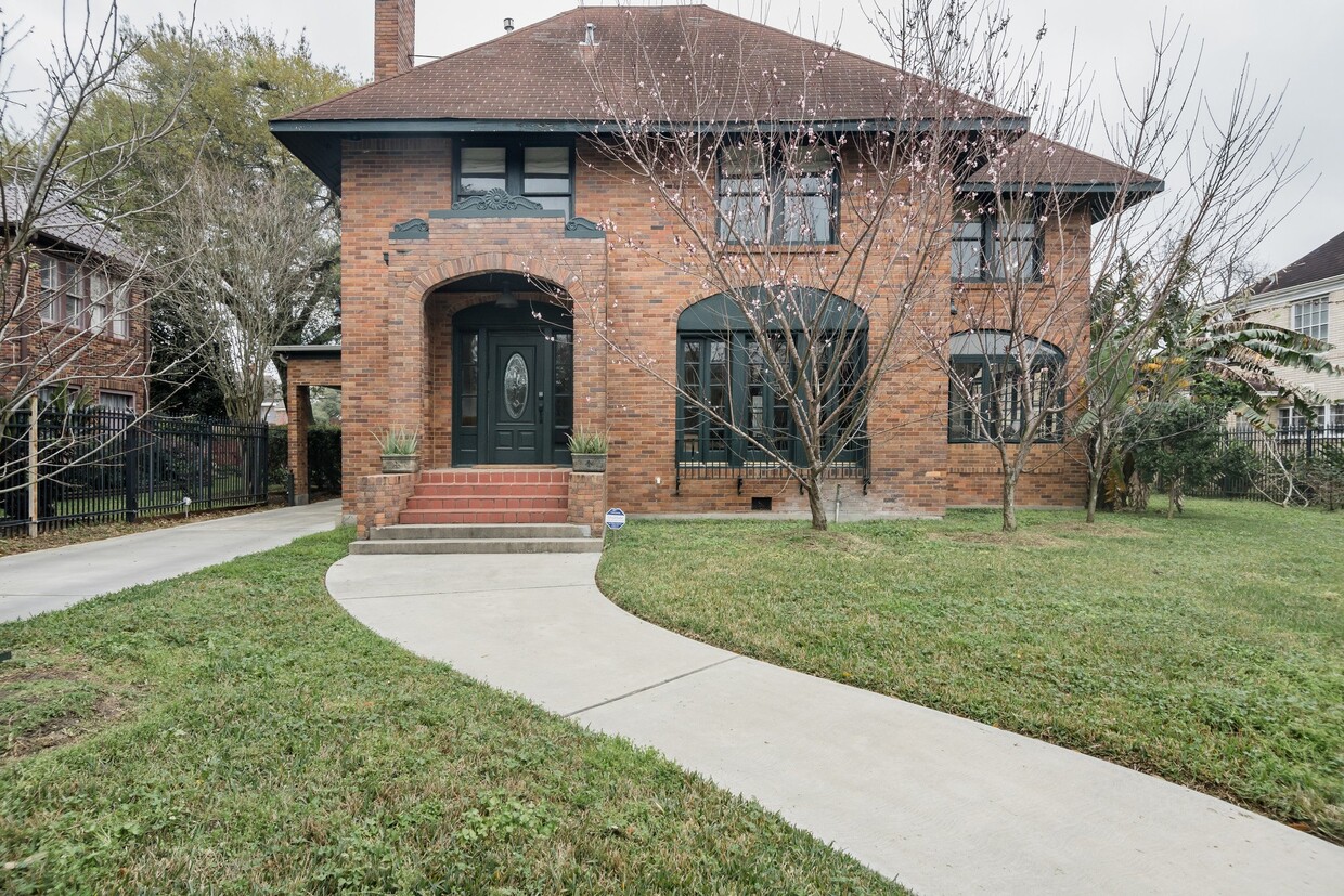Photo - 2413 Wichita St (Houston, TX)
