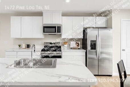 Photo - 1472 Pine Log Trl NE