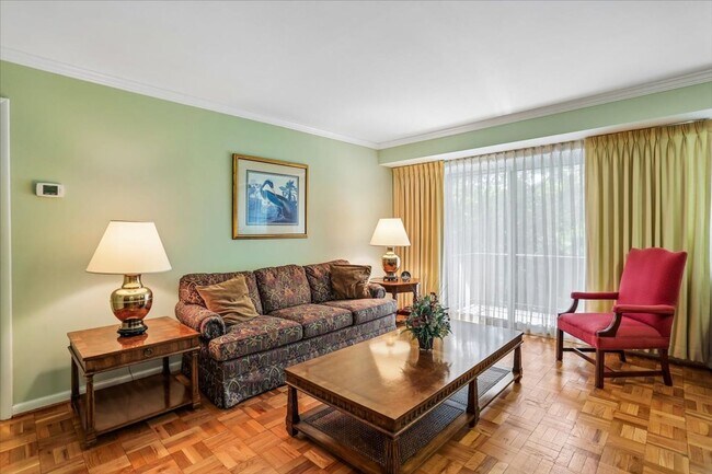 Photo - FURNISHED 2BR w/Den in Parkside Condos, Bethesda - ALL UTILITIES INCLUDED! - Available NOW!! Unit 102