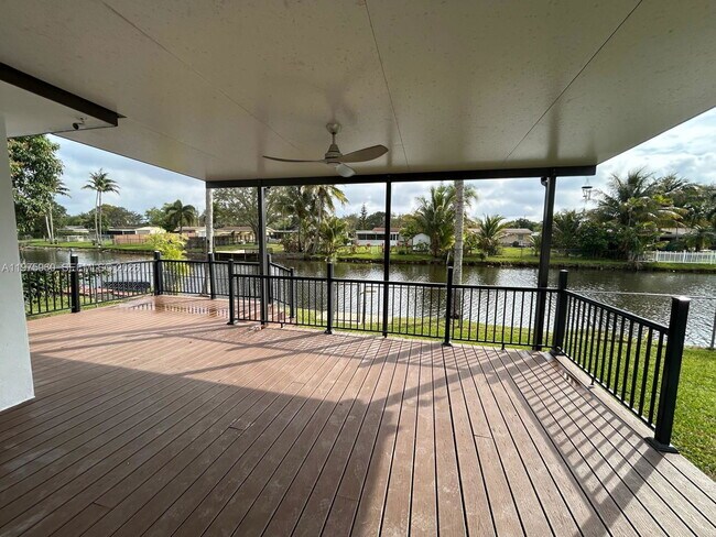 Photo - Southwest 94th Avenue, Cooper City, FL 33328 - 3 BR 2 BA single-family home