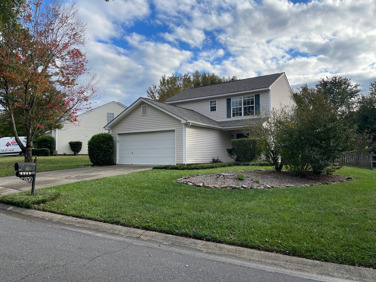 Photo - 3224 Longspur Dr