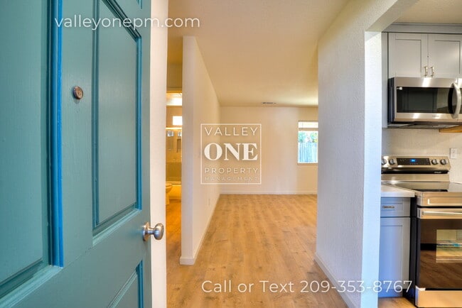 Photo - 1634 Arlington Ct