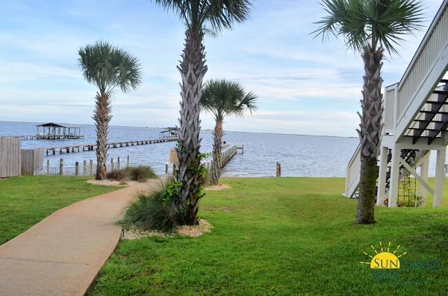 Photo - Charming 4 Bedroom Home in Navarre!