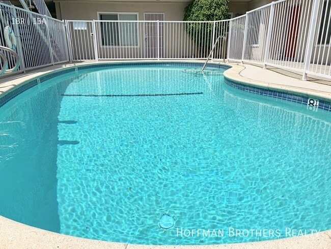 Photo - 4050 W El Segundo Blvd Unit 11