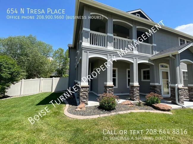 Photo - 654 N Tresa Pl