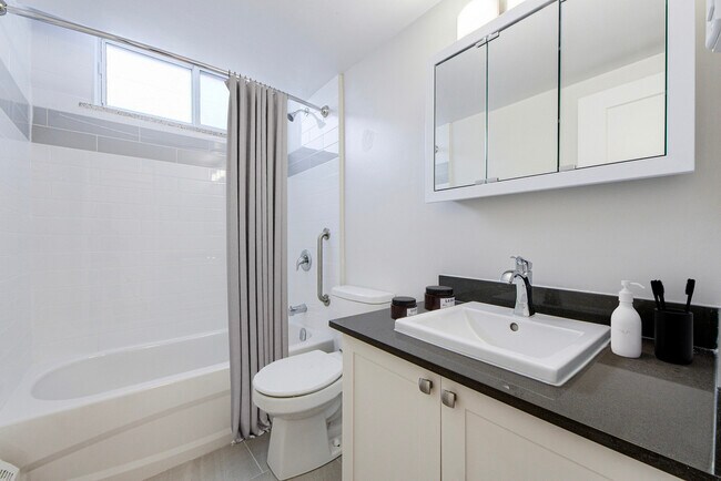 Photo - Esterbrooke Apartments