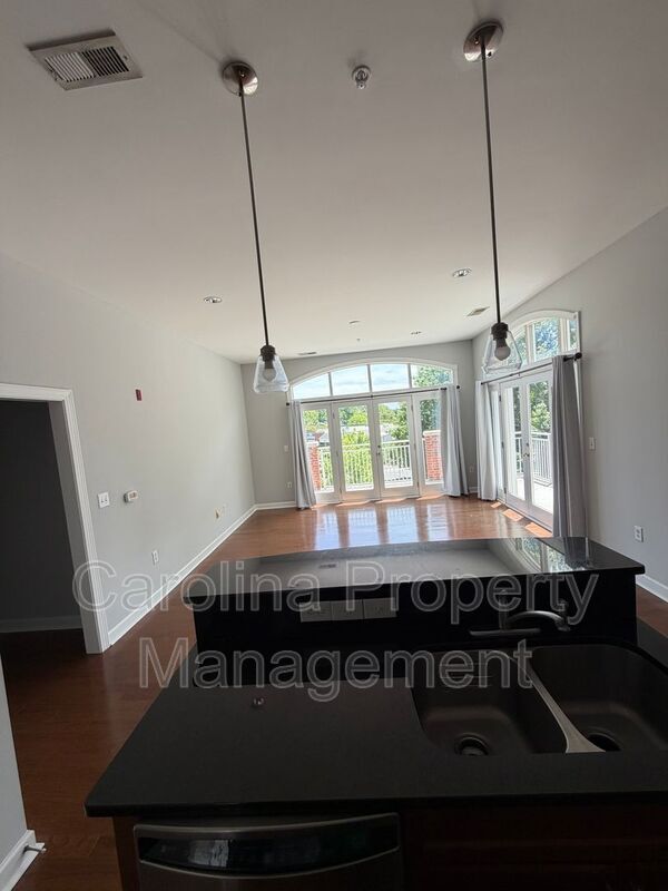 Photo - 1903 Kenilworth Ave