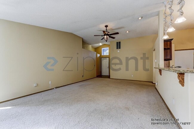 Photo - 10601 NE 45th Ave